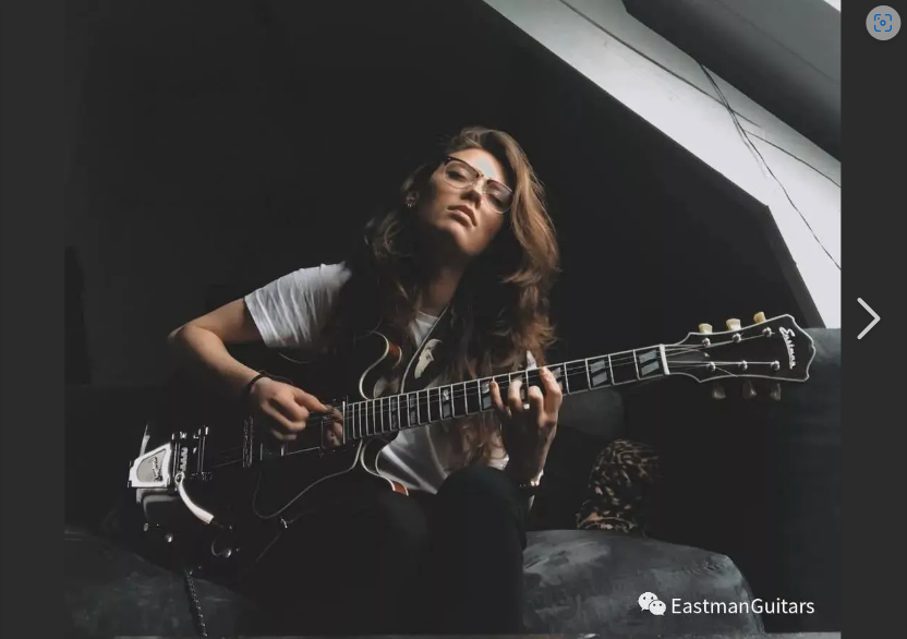  当吉他声响起，整个世界都安静了！是什么让他如此沉醉？